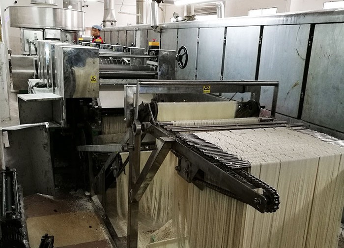 連續壓片及自動上掛 連續壓片及自動上掛